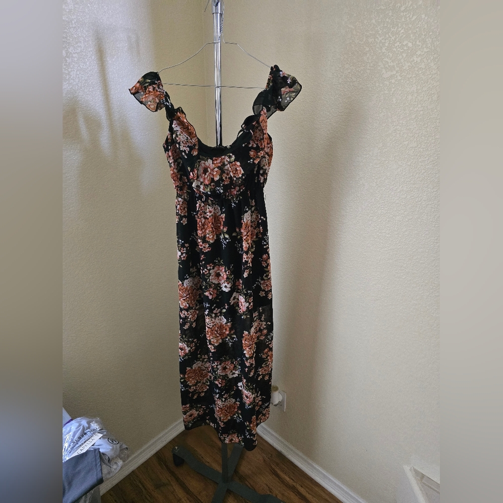 Mind Code Sleeveless Maxi Dress Length 54" Pit To Pit 16"